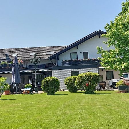 Landhotel Linden Am Venekotensee Niederkrüchten Exterior foto